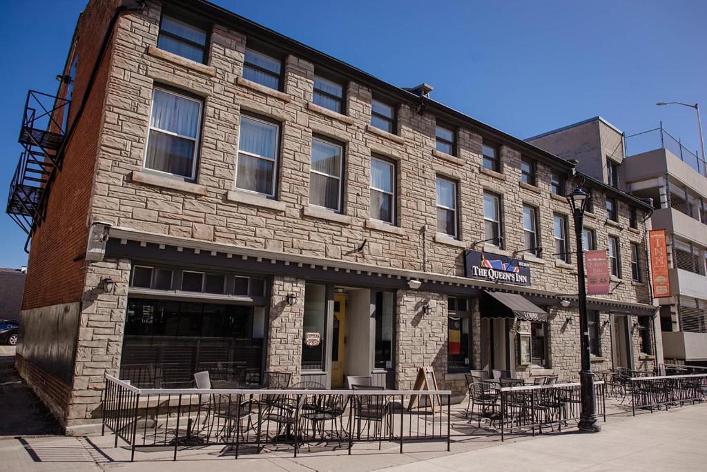 The Queen'S Inn Kingston Exterior foto